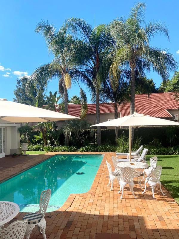 Brooklyn Place Pretoria Ngoại thất bức ảnh